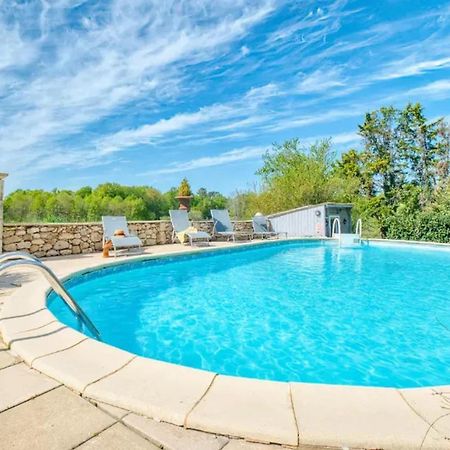 Villa Charmante A Bosset Avec Piscine Partagee Exteriör bild