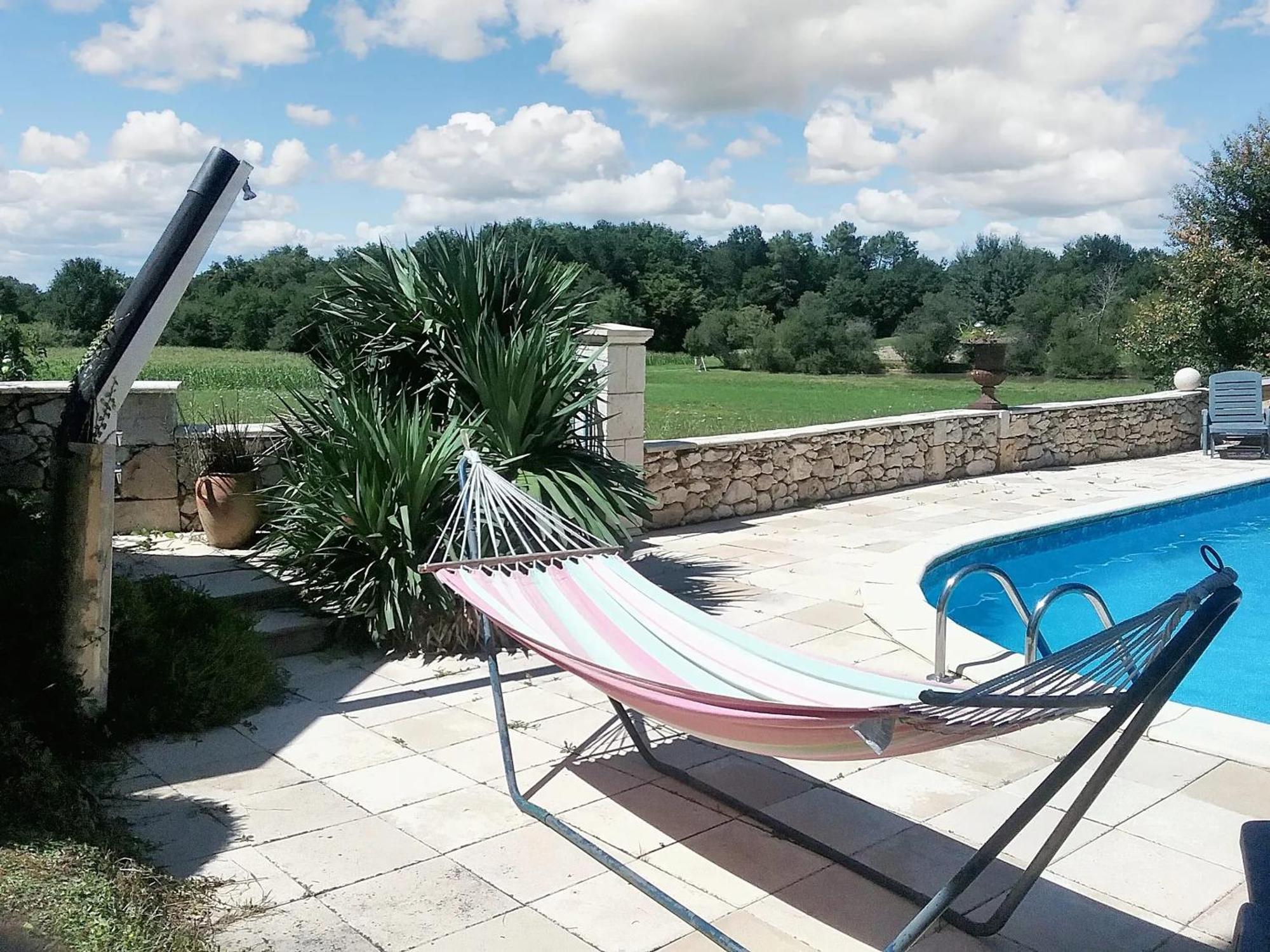 Villa Charmante A Bosset Avec Piscine Partagee Exteriör bild